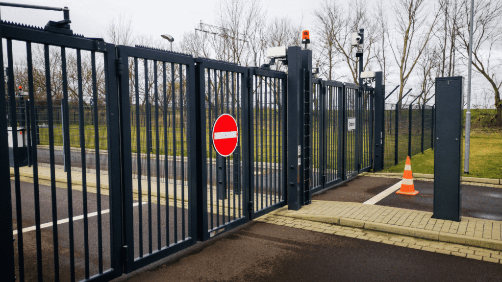 automatic tracking ptz cameras