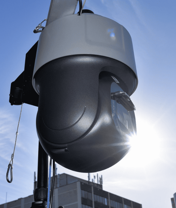 auto tracking pan tilt zoom cameras